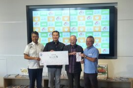 沖縄トヨタグループ×沖食グループ共同企画<br>「スマイルライスプロジェクト」第2回贈呈式